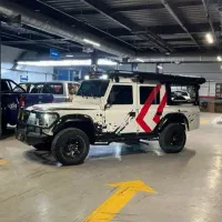 لندرور دیفندر