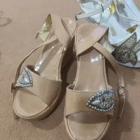 ۴ جفت کفش در حد نو هر ۴ جفت سایز ۳۷|کیف، کفش، کمربند|شاهین دژ, |دیوار