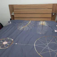 تخت دو نفره با میز آرایش