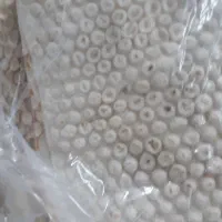 نان خشک خریداریم