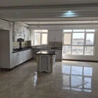 ۹۲ متر ، بهارشمالی  ۴ ساله ، پارکینگ، آسانسور