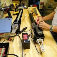 تعمیر تنظیم کددهی نصب جک درب برقی ریلی و کرکره ای
