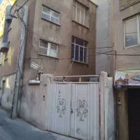 ۱۰۰ متر کلنگی