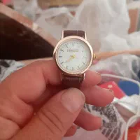 ساعت  دستی. نو است