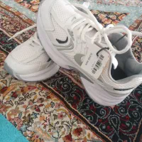 کفش سایز ۳۸ نو هستش