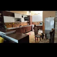 همکف مدرس خیابان دانش با پارکنیگ ۲ خواب