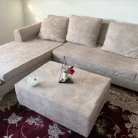 مبل راحتی ۵ نفره بسیار تمیز