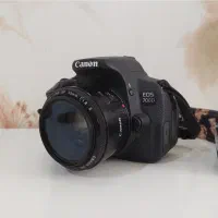 دوربین کنون 700D با دو لنز و فیلتر uv و ریموت وکیف