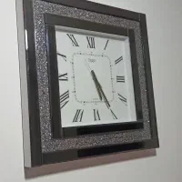 ساعت دیواری