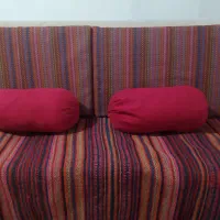 پشتی و جاجیم