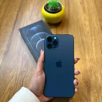 آیفون ۱۲ پرومکس آبی