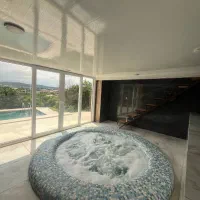 اجاره ویلااستخروجکوزی ،کلبه سویسی