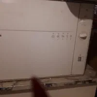 ماشین ظرفشویی بوش رو میزی . کار کرده