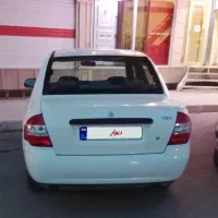 تیبا صندوقدار بی رنگ ۴۰۰