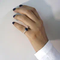 انگشتر مینیمال زنانه یاقوت کبود اصل و نقره|جواهرات|تهران, عباس‌آباد|دیوار