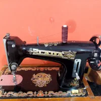 چرخ مشکی قدیمی