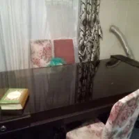 نهار خوری  با صندلی