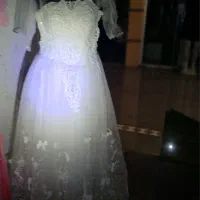 تعدادی لباس عروس بفروش میرسد