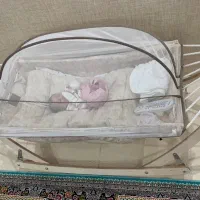 ننو چوبی پشه بند دار|تخت و صندلی بچه|رشت, کوی مهر|دیوار