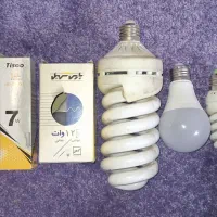 تعداد ۱۵ عدد لامپ نو و دست دوم سالم