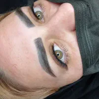 اکستنشن مژه و لیفت ابرو و مژه  با تخفیف|خدمات آرایشگری و زیبایی|کاشان, رجایی|دیوار