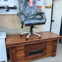 میز ۱۶۰ سانت  و صندلی مدیریتی