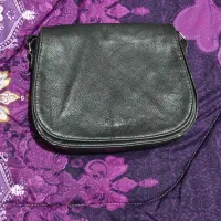 وسایل، لباس، کفش و کیف برای نیازمندان رایگان است.|لباس|پردیس, فاز ۳|دیوار