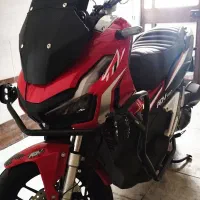 adv 150 دینو