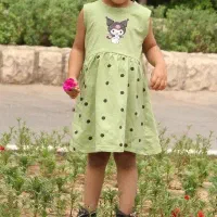 مقداری لباس بچه واسه نیازمند