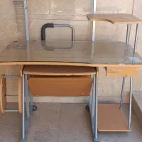 میز کامپیوتر