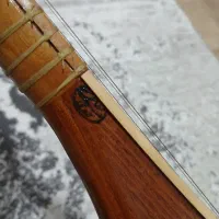 سه تار کاسه کوچک مفاخری|سازهای سنتی|آبدانان, |دیوار