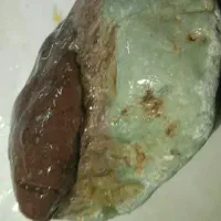 سنگ نیمه قیمتی