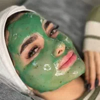 میکاپ شینیون از۸۰۰.کراتین، رنگ‌ولایت ناخن مژه تتو|خدمات آرایشگری و زیبایی|مشهد, رده|دیوار