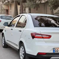 راننده بین شهری شهری هستم با خودروی سهند در اختیار