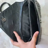 کیف دوشی|کیف، کفش، کمربند|قم, نیروگاه|دیوار