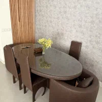 میز ناهارخوری هشت نفر سه صندلی دو مبلی و یک نیمکت