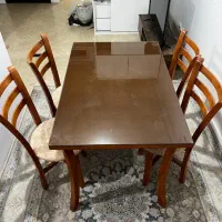 میز نهارخوری ۴ نفره