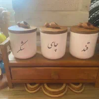 استند چوبی و بانکه