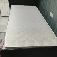 تخت یک نفره