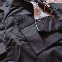 لباس فرم حراست|لباس|پردیس, فاز ۴|دیوار