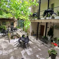 اقامت اجاره سوییت جکوزی اتاق بومگردی سنتی کافه