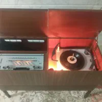 رادیو گرام|کلکسیون اشیاء عتیقه|تیران, |دیوار