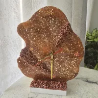 ساعت رومیزی رزینی