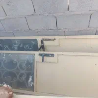 تعدادی درب در حد نو به فروش میرسد به قیمت مناسب