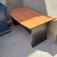 میز دفتر یا میز کار