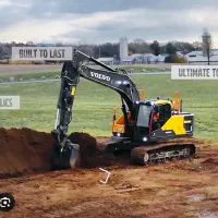 اجاره دهنده بیل مکانیکی زنجیری ۲۱۰