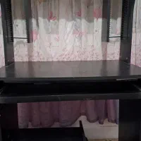 تعدادی لوازم خانگی در حد