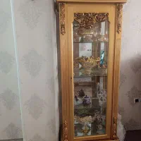 بوفه تاج دار