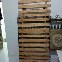 تخت فرفروژه