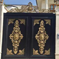 رنگ آمیزی درب و پنجره دیواربا قیمت منصفانه ومناسب